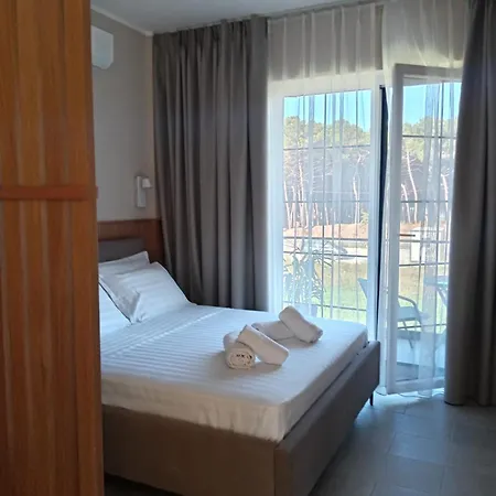 Elysee Bed & Breakfast